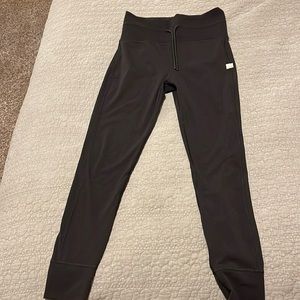 Vuori daily leggings, black, medium